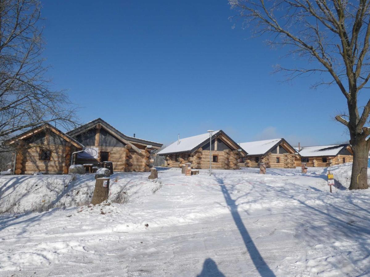 Naturstammhaus Tollensesee Groß Nemerow Buitenkant foto