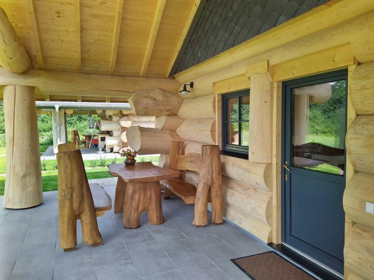 Naturstammhaus Tollensesee Groß Nemerow Buitenkant foto
